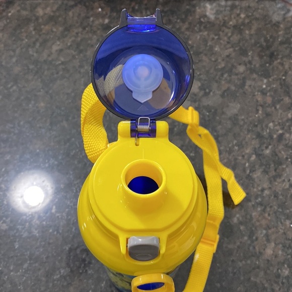 Pokémon Sun & Moon Water bottle EEUC - Picture 8 of 9